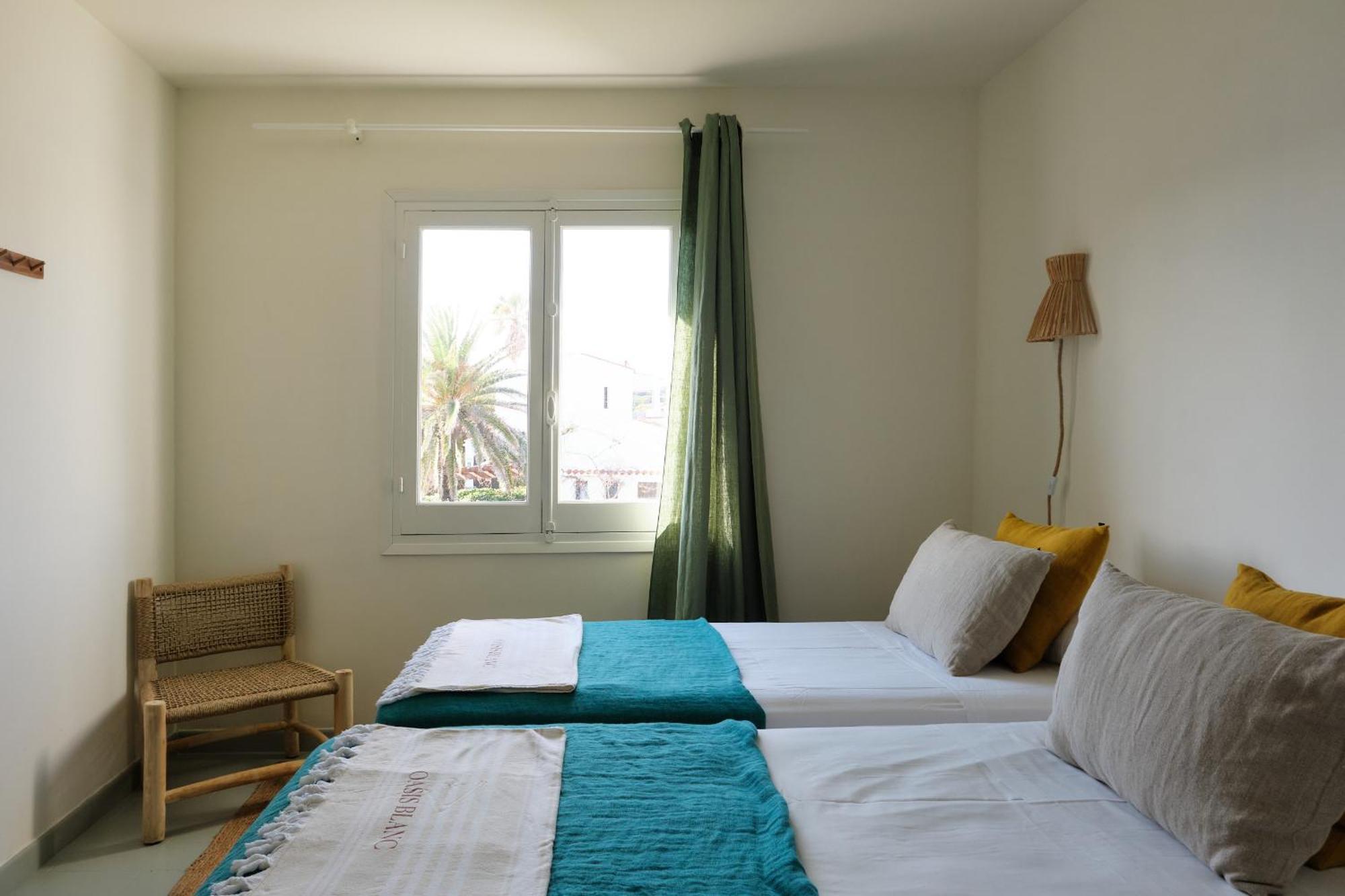 Arenal D'En Castell South Apartment Екстериор снимка