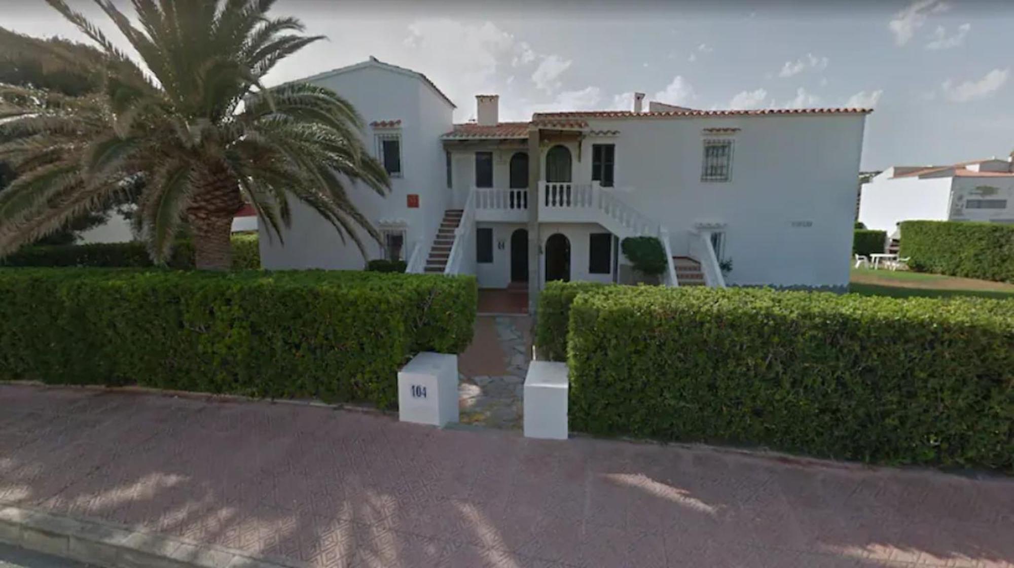 Arenal D'En Castell South Apartment Екстериор снимка