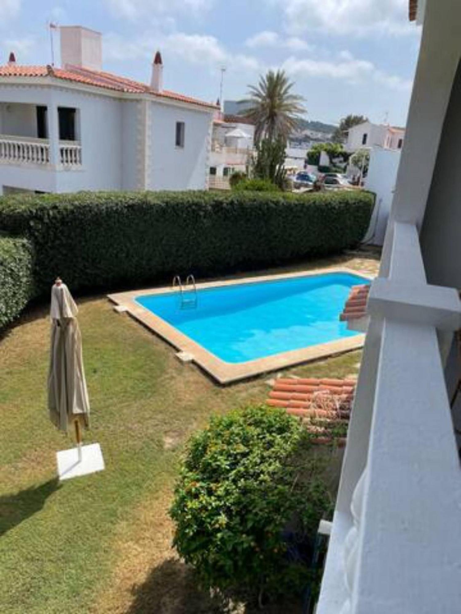 Arenal D'En Castell South Apartment Екстериор снимка