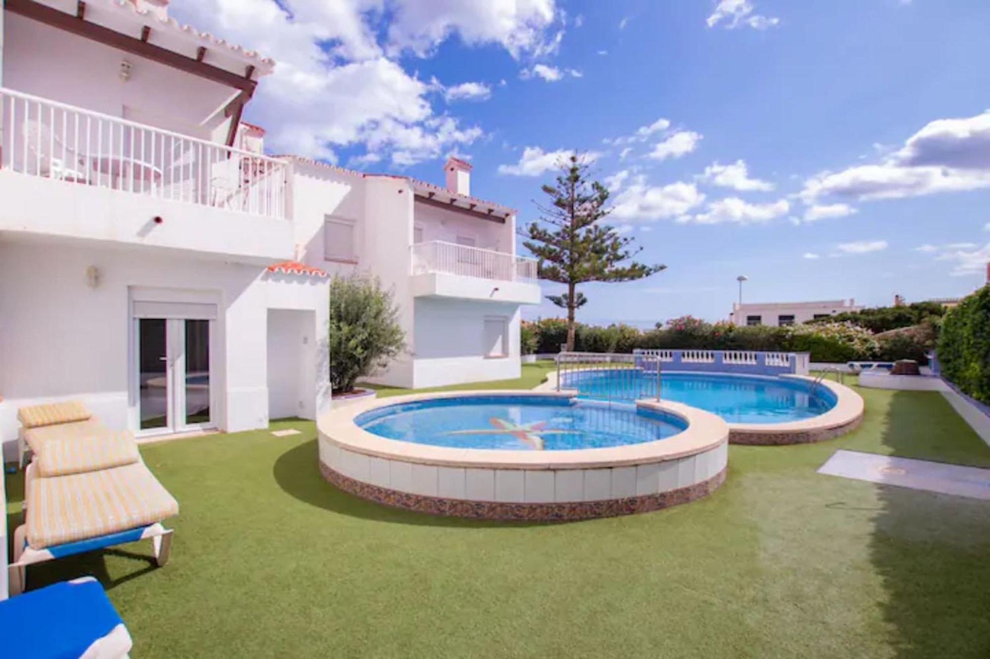Arenal D'En Castell South Apartment Екстериор снимка